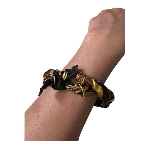 Versace Medusa Rare Gilt Gold Metal and Mini Satin Baroque Scarf Bracelet Cuff - Picture 6 of 10